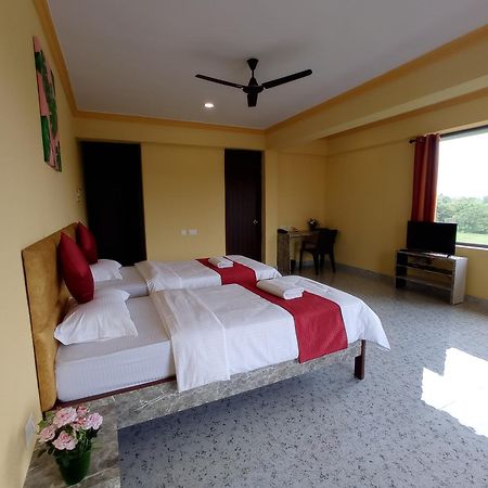Brit'S Palace Goa Agacaim Buitenkant foto